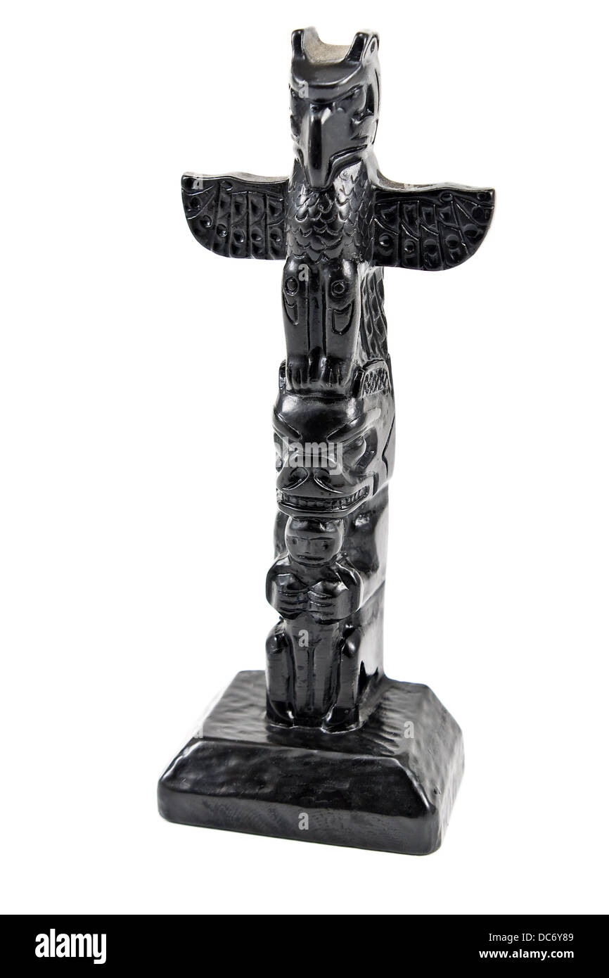 Black totem isolato su un bianco Foto Stock