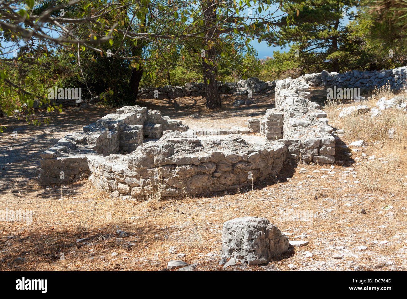 Le rovine della chiesa di San Vito sulla Vidova Gora, Croazia Foto Stock