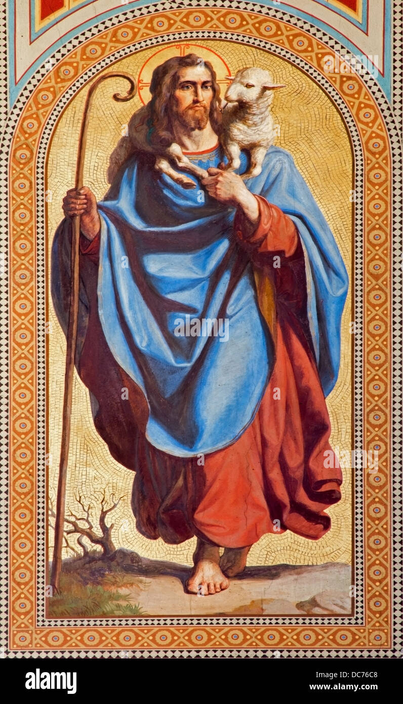VIENNA - Luglio 27: affresco di Gesù Cristo come Buon Pastore di Karl von Blaas da 19. cento. nella navata della chiesa Altlerchenfelder Foto Stock