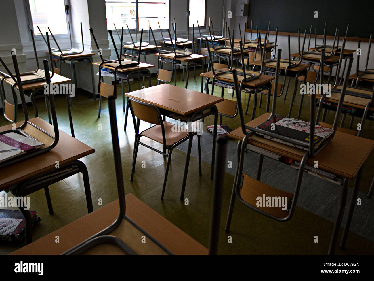 Un aula vuota durante una giornata di sciopero in Maiorca, SPAGNA Foto Stock