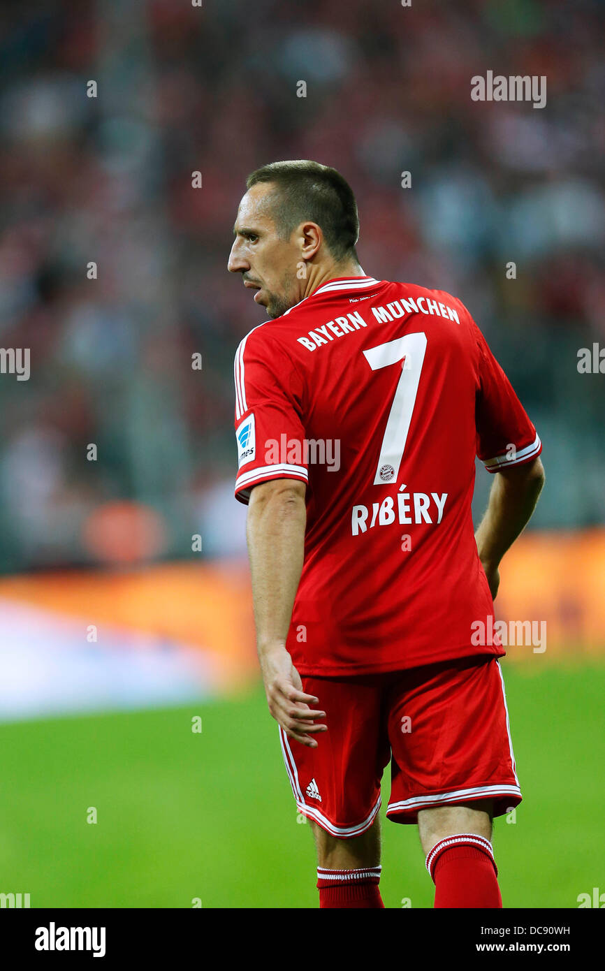 Frank Ribéry (Bayern), 9 agosto 2013 - Calcio : Bundesliga match tra FC Bayern Munchen 3-1 Borussia Monchengladbach a stadio Allianz Arena di Monaco di Baviera, Germania. (Foto di D.Nakashima/AFLO) Foto Stock