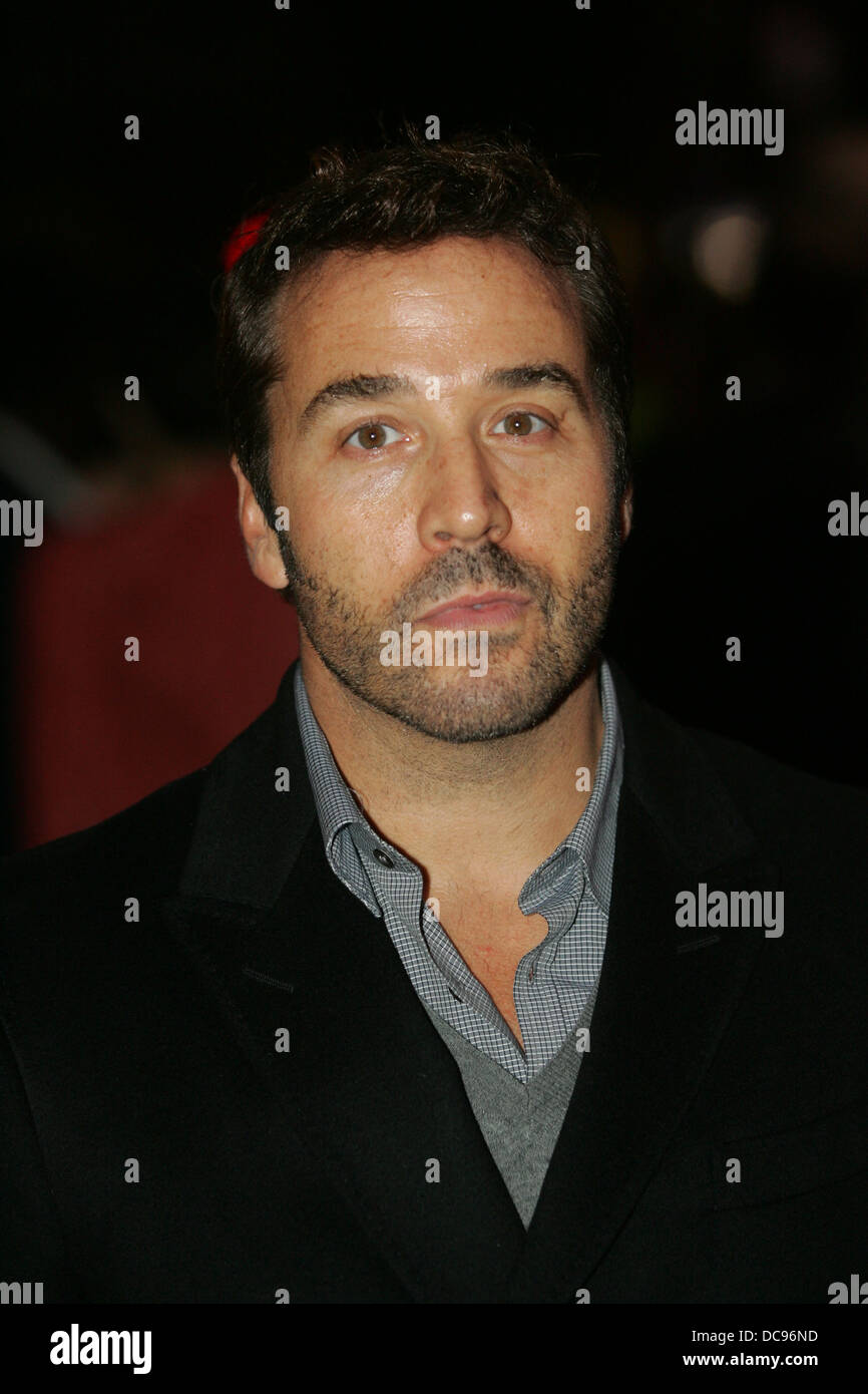 Jeremy Piven assiste il "Imaginarium del dottore Parnassus' UK film Premiere detenute all'Empire Leicester Square il 6 ottobre Foto Stock