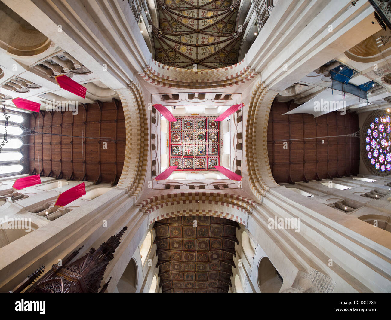 St Albans Cathedral in Hertfordshire, Inghilterra - interno fisheye 6 Foto Stock