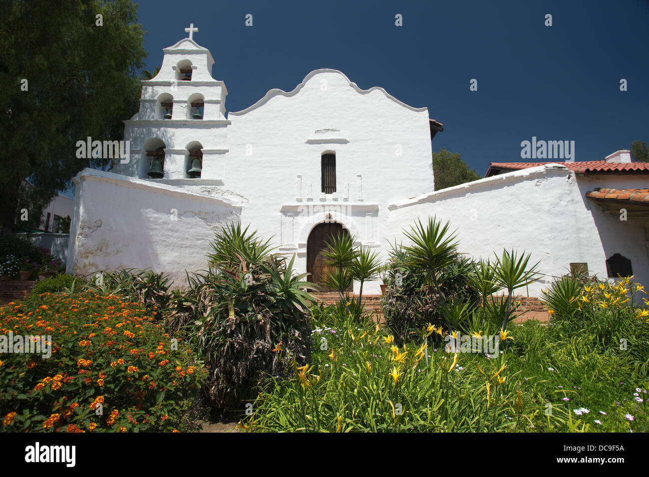 Giardino della missione di SAN DIEGO DE ALCALA SAN DIEGO CALIFORNIA USA Foto Stock