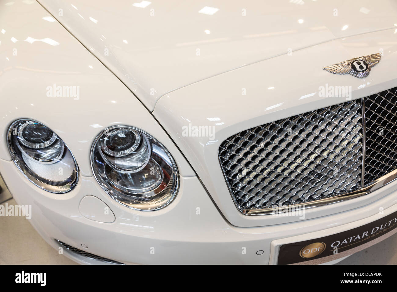 Dettaglio di Bentley Flying Spur auto, Duty Free area, Doha, Qatar Foto Stock