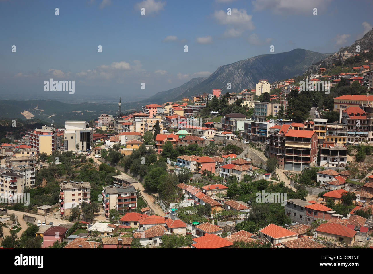 Kruja, Kruje, Albania, vista sulla città Foto Stock