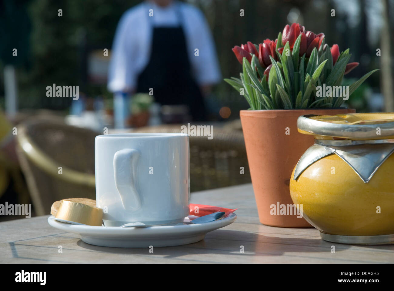 Caffè presso la terrazza Foto Stock