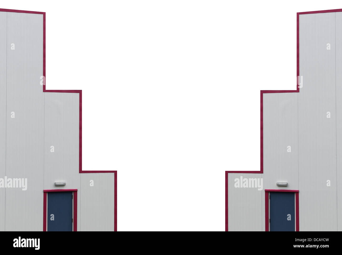 Edifici industriali su sfondo bianco con copia spazio. Foto Stock