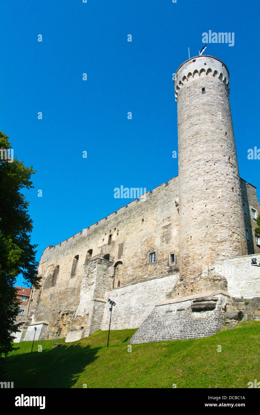 Pikk Hermann il Tall Hermann tower il colle Toompea Vanalinn old town Tallinn Estonia Paesi Baltici Europa Foto Stock