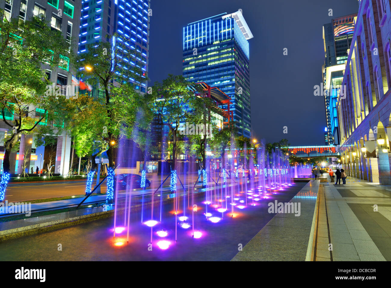 Fontane notturna di Taipei, Taiwan. Foto Stock