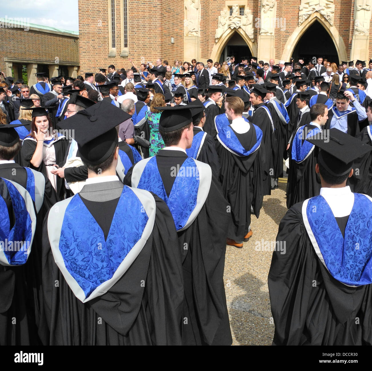 Cerimonia di laurea all Università di Surrey Foto Stock