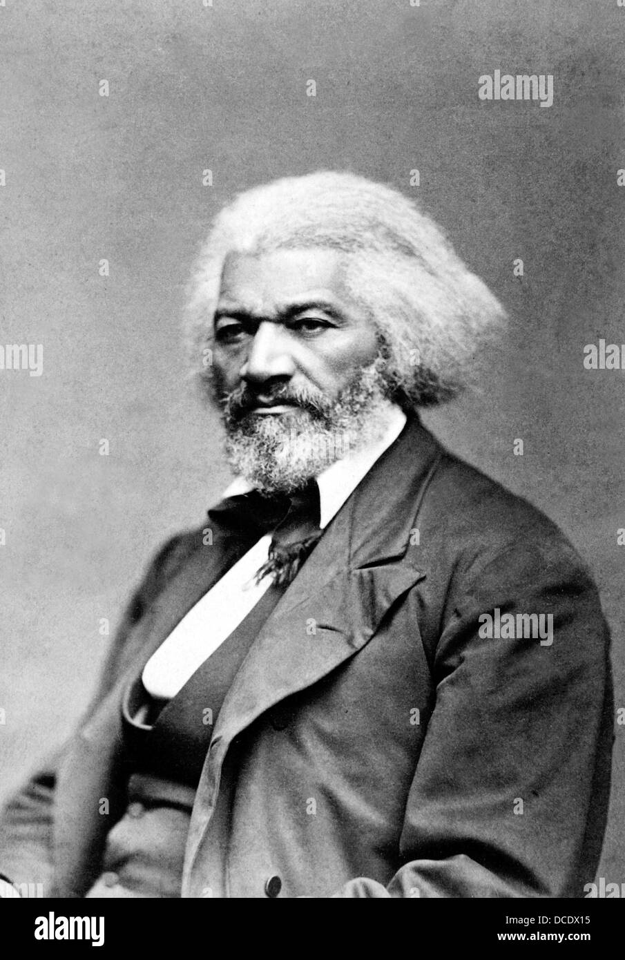 FREDERICK DOUGLASS (c) 1818-1895 afro-americano di statista o oratore circa 1875 Foto Stock