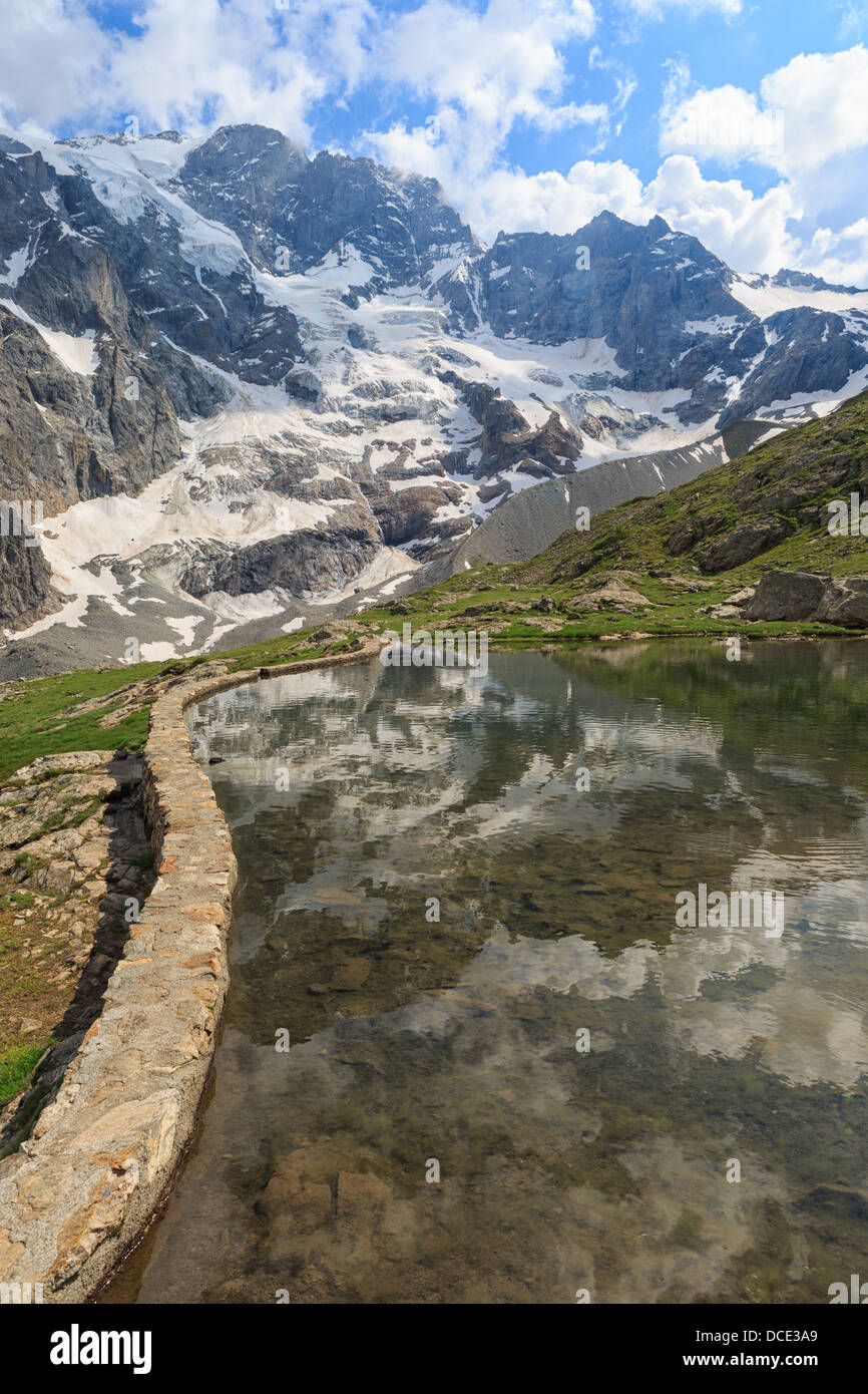 Lago e ghiacciai a La Meije, La Grave, Hautes-Alpes Foto Stock