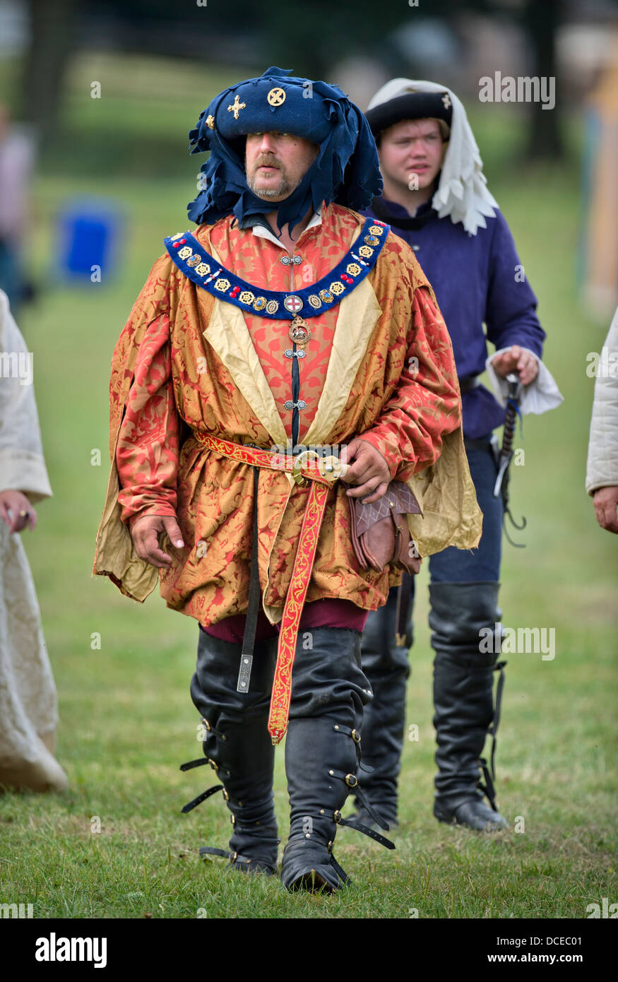Il 'Berkeley Skirmish' medieval rievocazioni a Berkeley Castle vicino a Gloucester dove il cinquecentesimo anniversario della battaglia di F Foto Stock