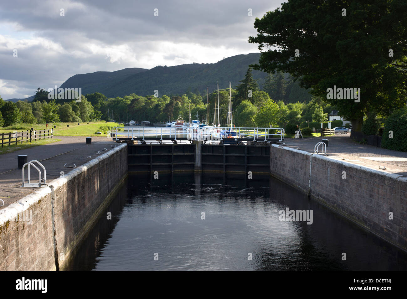 Dochgarroch serratura del Caledonian Canal vicino a Inverness Scozia Scotland Foto Stock