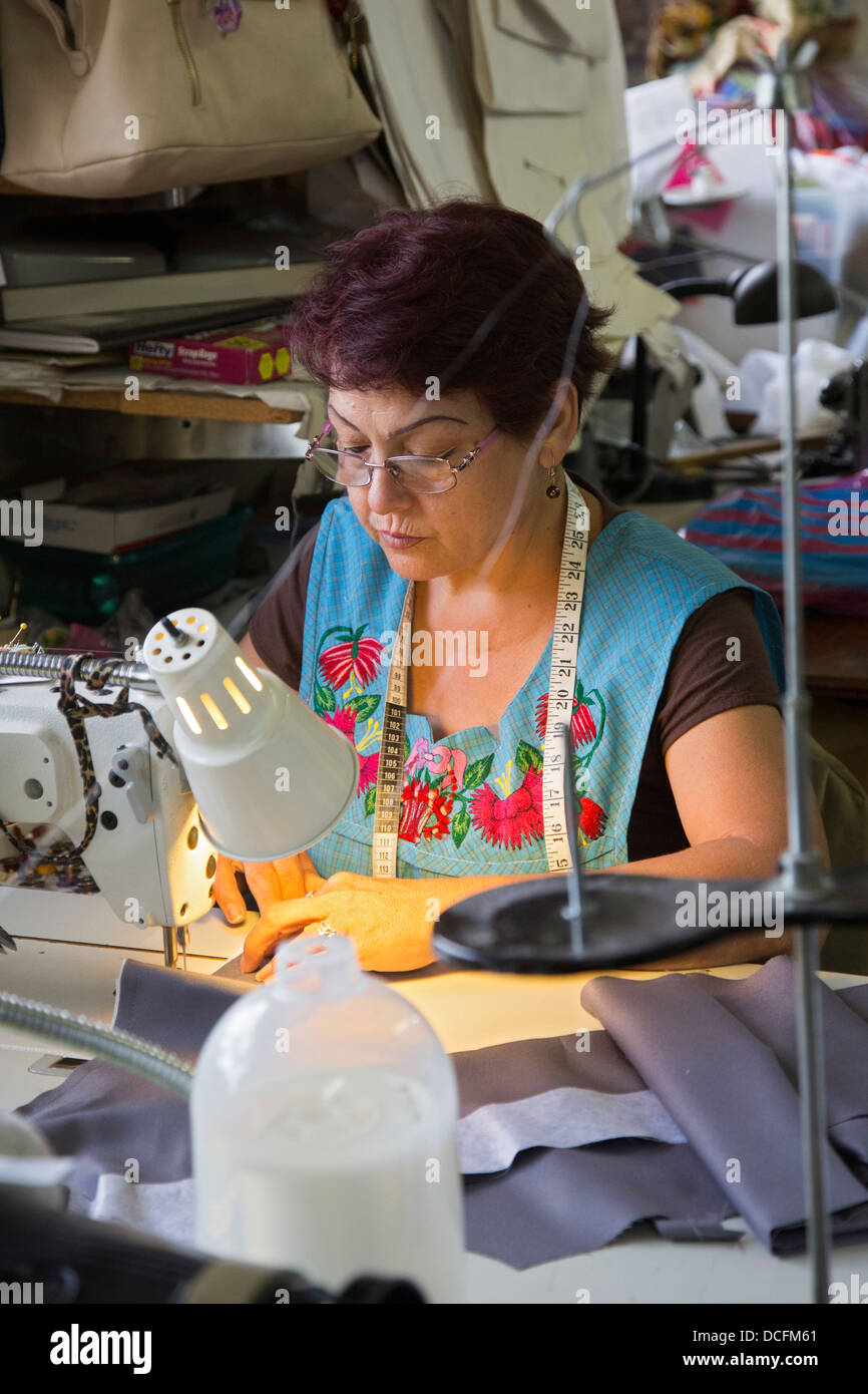 La Fuerza Unida cooperativa di cucitura Foto Stock