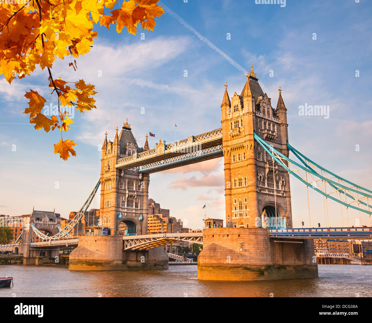 Il Tower Bridge di Londra Foto Stock