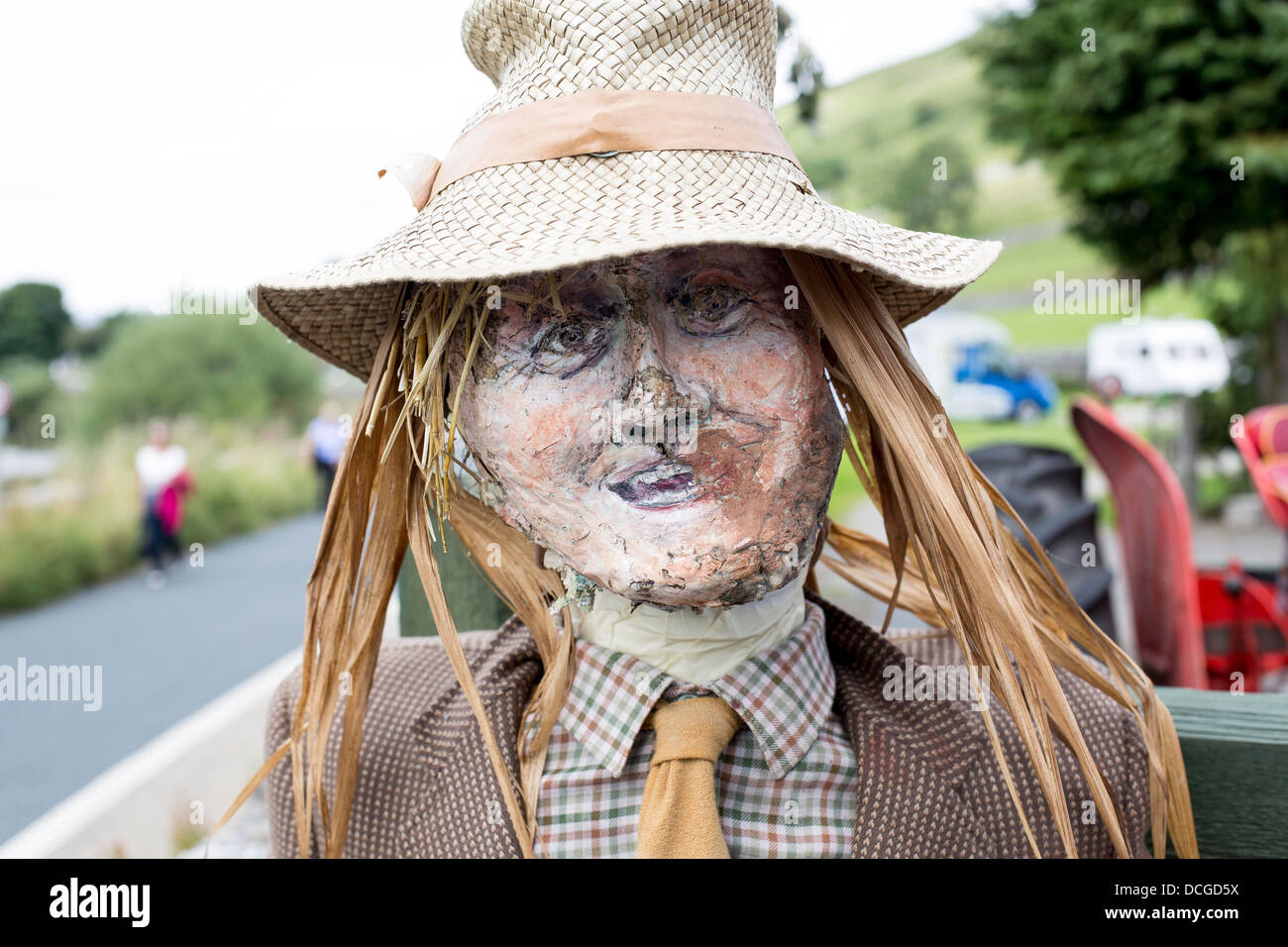 Kettlewell Spaventapasseri Festival estivo dello Yorkshire Foto Stock