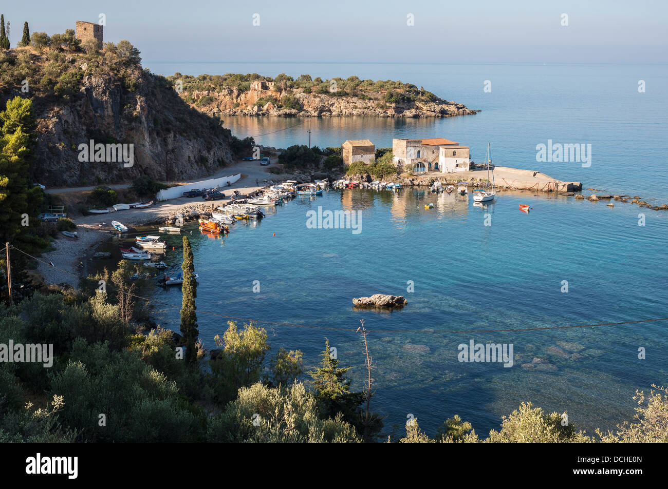 Kardamiyli Harbour, nella parte esterna di Mani, sud del Peloponneso, della Grecia. Foto Stock
