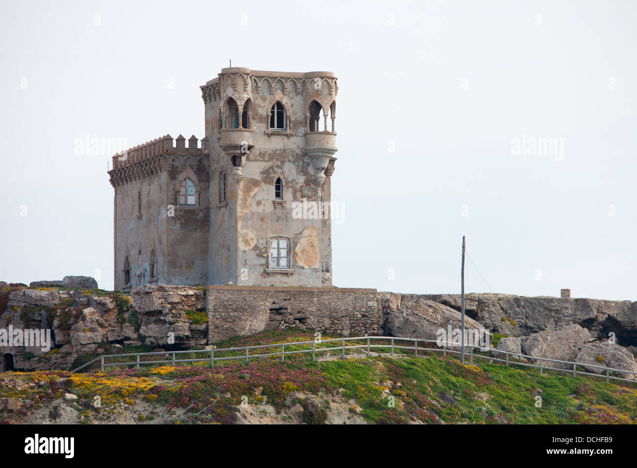 La torre principale della vecchia roccaforte di Tarifa (Spagna) Foto Stock