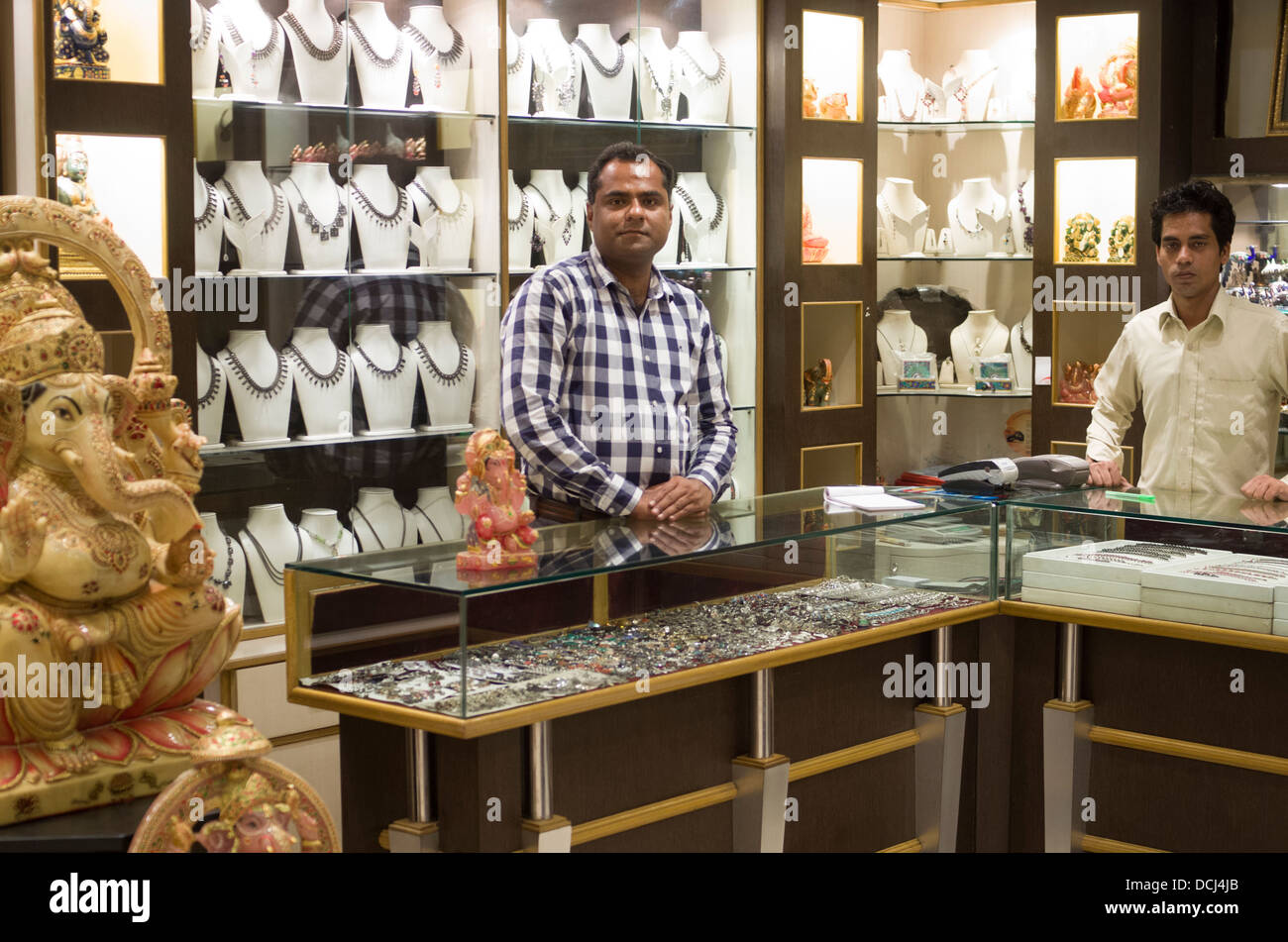 Gioielli e souvenir shop in Agra, India Foto Stock