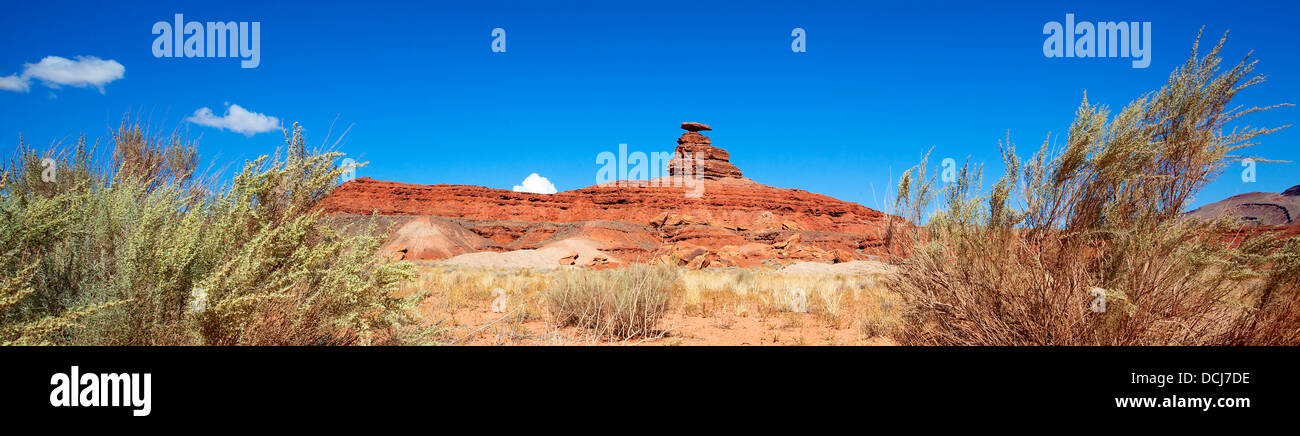 Vista panoramica del famoso Mexican Hat, STATI UNITI D'AMERICA Foto Stock