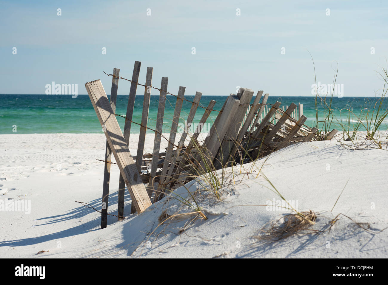 Recinzione sulla spiaggia vicino la spiaggia di Pensacola, Florida. Foto Stock