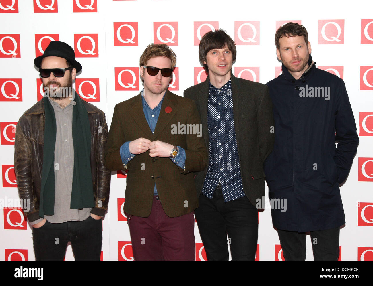 Nick Baines, Ricky Wilson, Nick Hodgson e Simon Rix del Kaiser Chiefs il Q Awards 2011 tenutasi presso la struttura Grosvenor House Hotel - Gli arrivi di Londra - Inghilterra - 24.10.11 Foto Stock