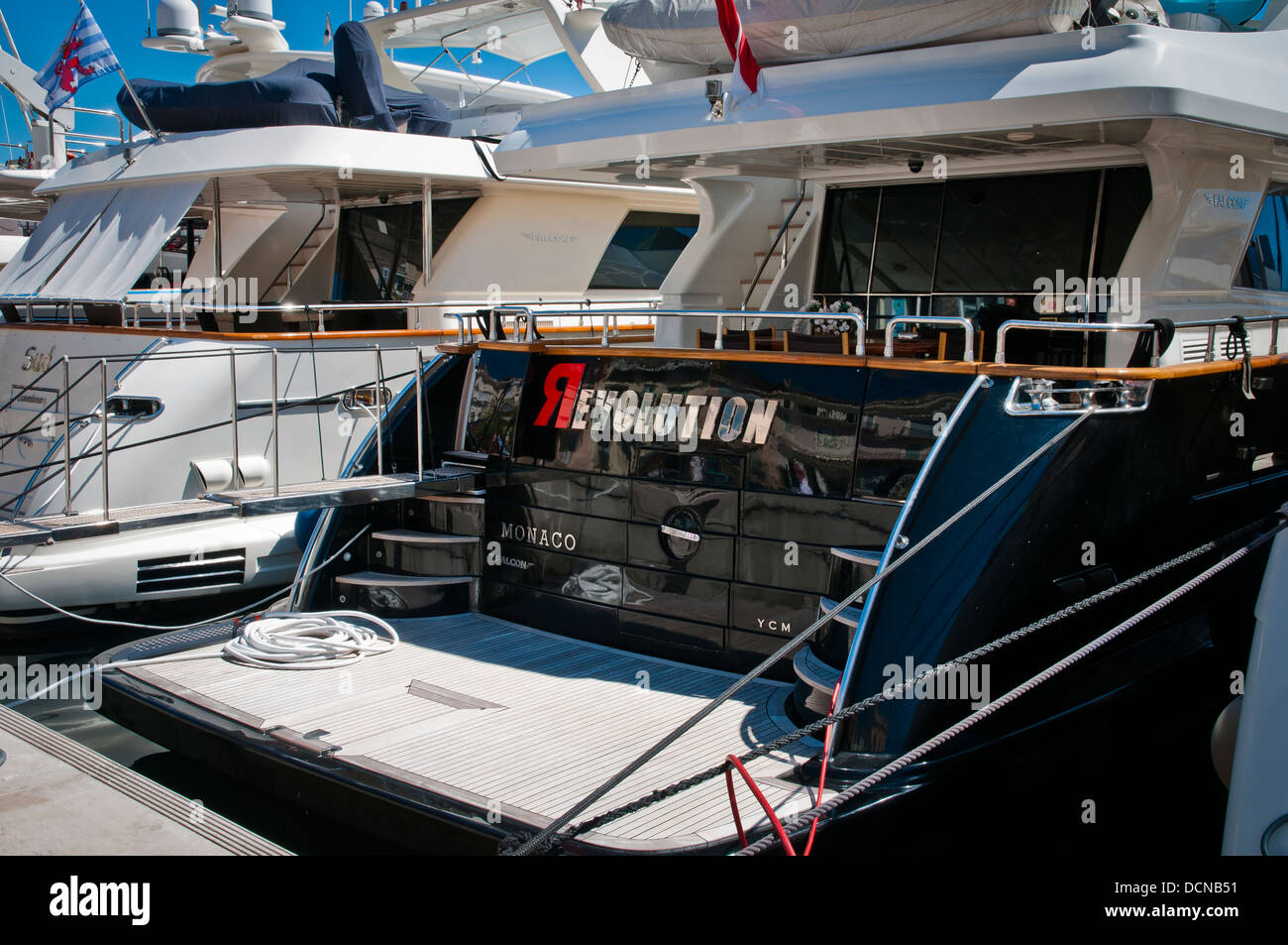 Yacht di lusso del posto di ormeggio, Cannes, Costa Azzurra, Francia. Foto Stock