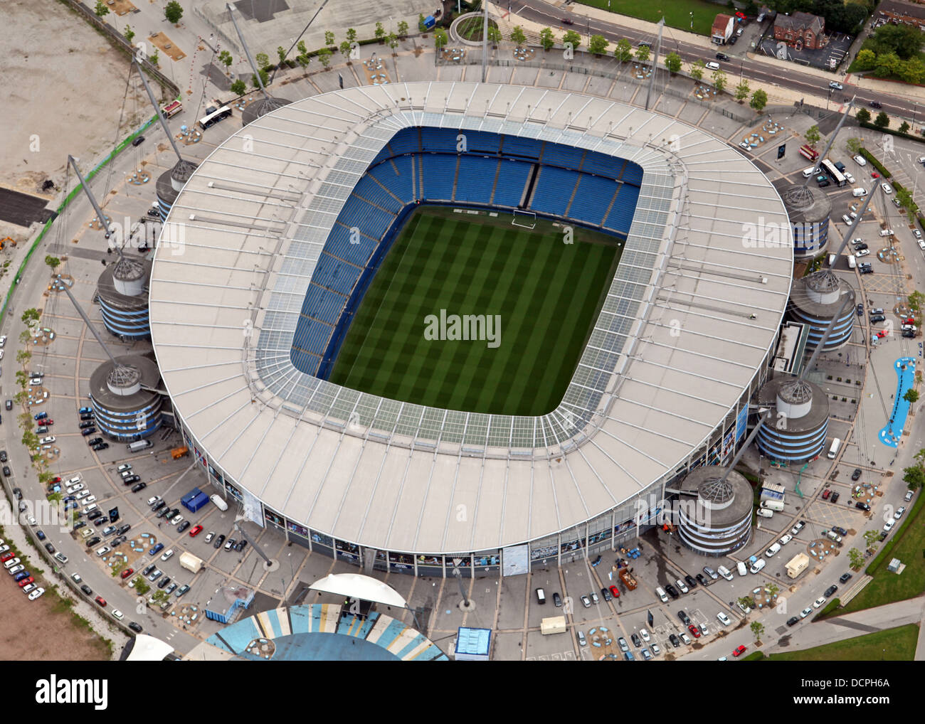 Vista aerea della città di Manchester è il campo di calcio Etihad Stadium precedentemente il City of Manchester Stadium Foto Stock