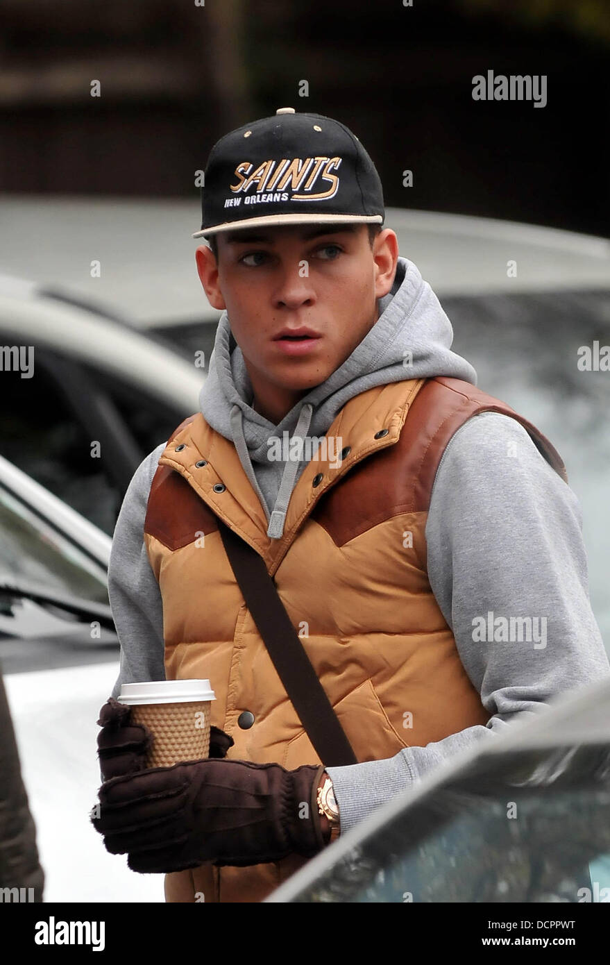 Joey Essex il cast del solo modo è Essex testa a ovest di Londra a fare alcune riprese Essex, Inghilterra - 08.11.11 Foto Stock