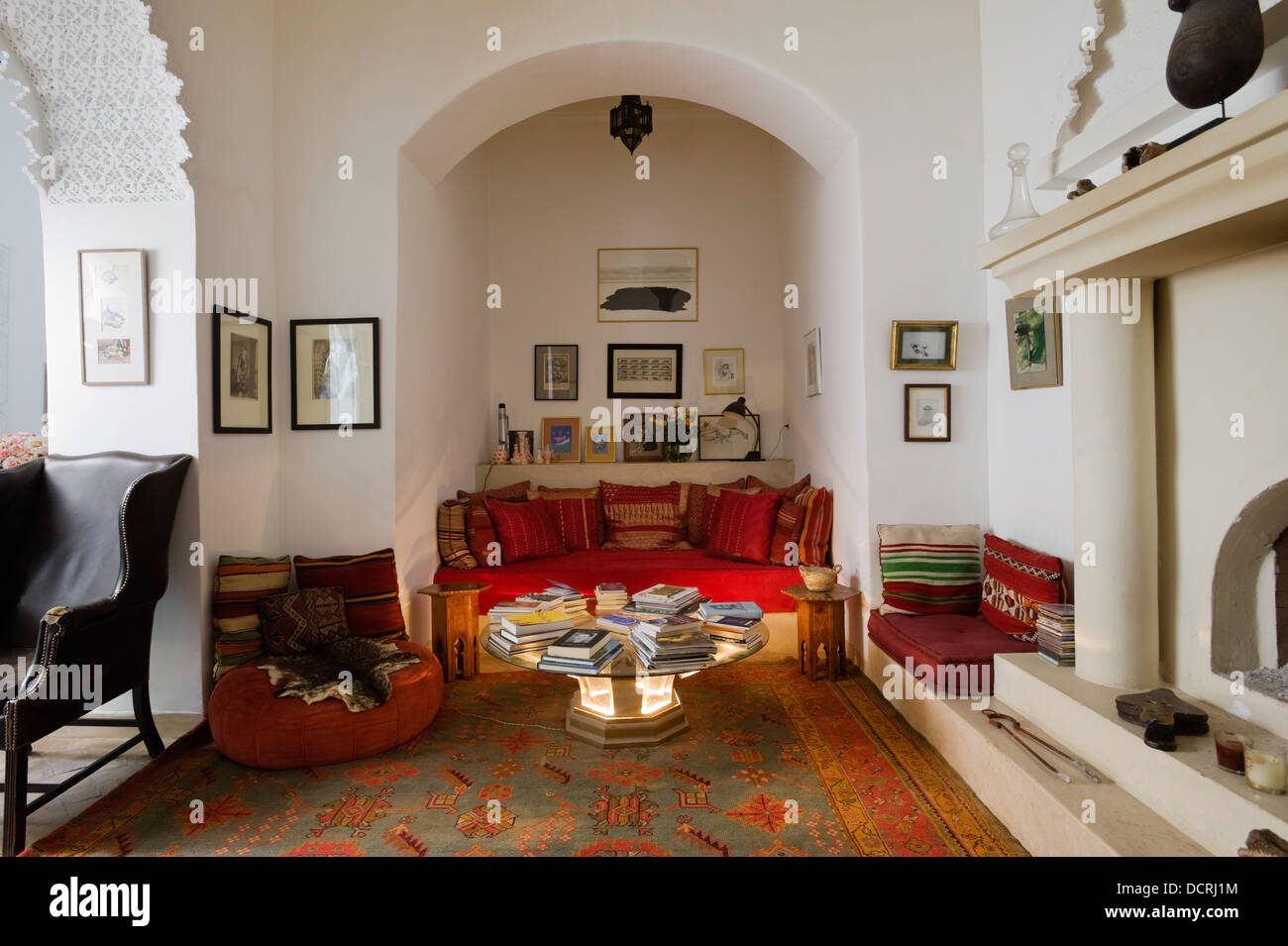 Stile marocchino area soggiorno Foto stock - Alamy