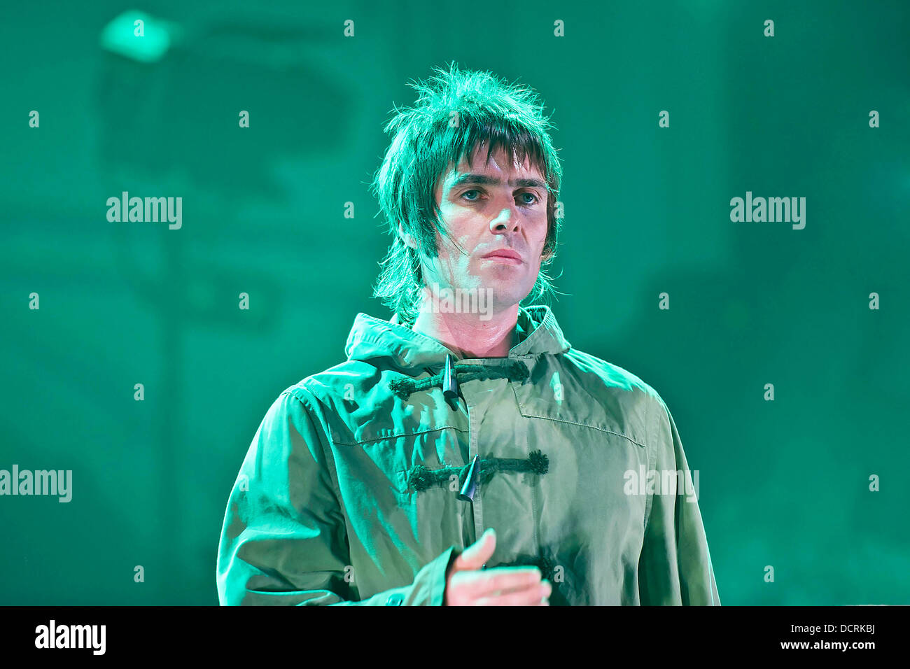 Liam Gallagher dei Beady Eye performing live alla Brixton Academy. Londra, Inghilterra - 17.11.11 Foto Stock