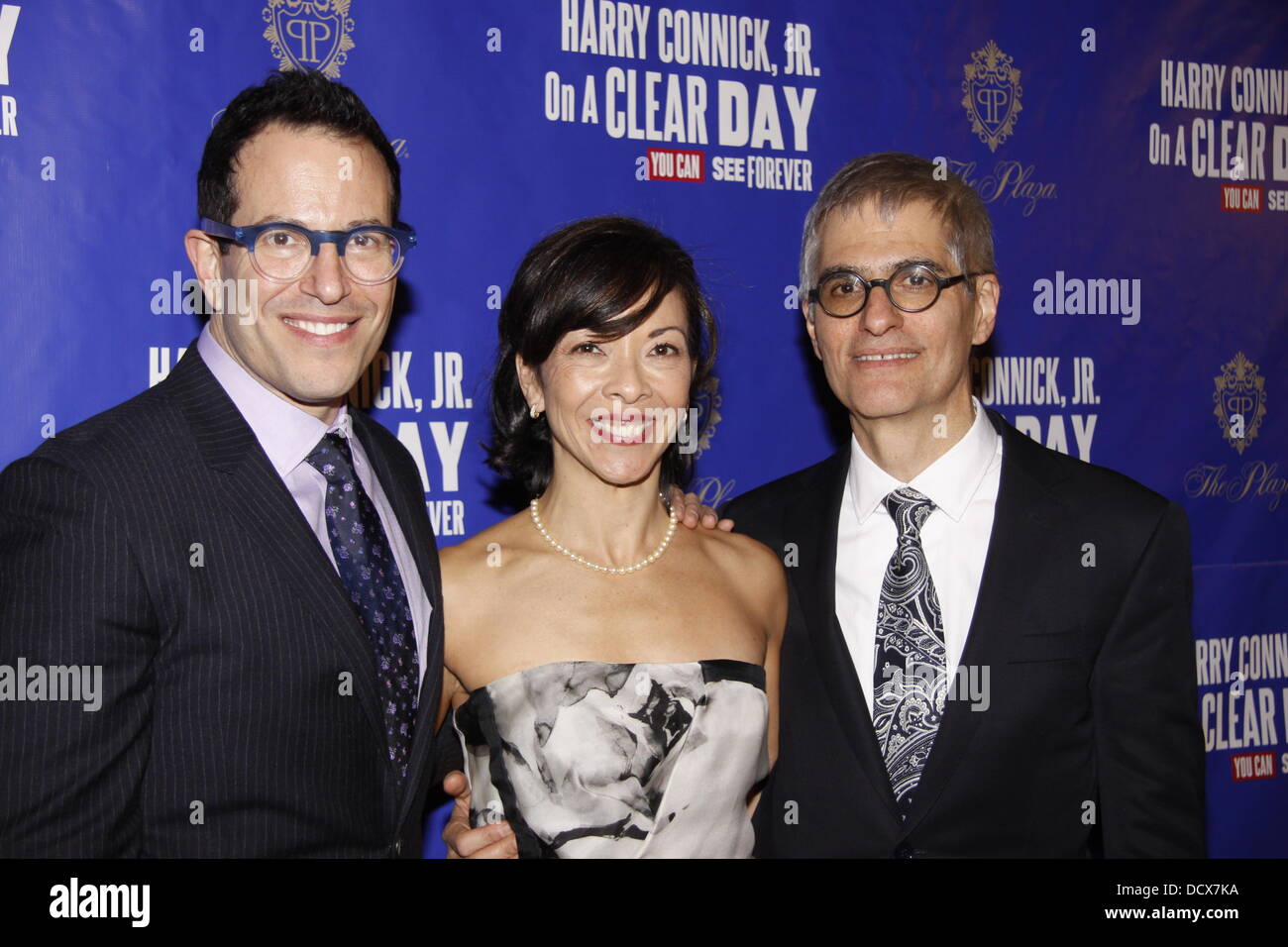 Michael Mayer, JoAnn M. Hunter e Peter Parnell apertura notturna dopo la festa per il musical di Broadway di produzione "in una giornata limpida si può vedere per sempre" tenutasi presso il Plaza hotel. La città di New York, Stati Uniti d'America - 11.12.11 Foto Stock