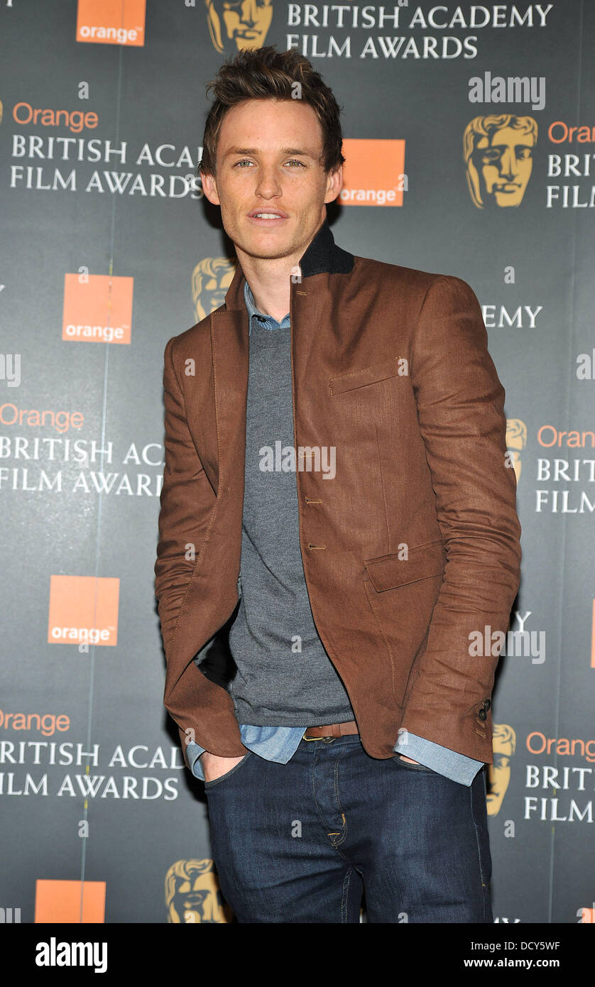 Eddie Redmayne Orange Mercoledì Rising Star Award nominee preferiti annuncio tenutosi a BAFTA HQ su Piccadilly. Londra, Inghilterra - 11.01.12 Foto Stock