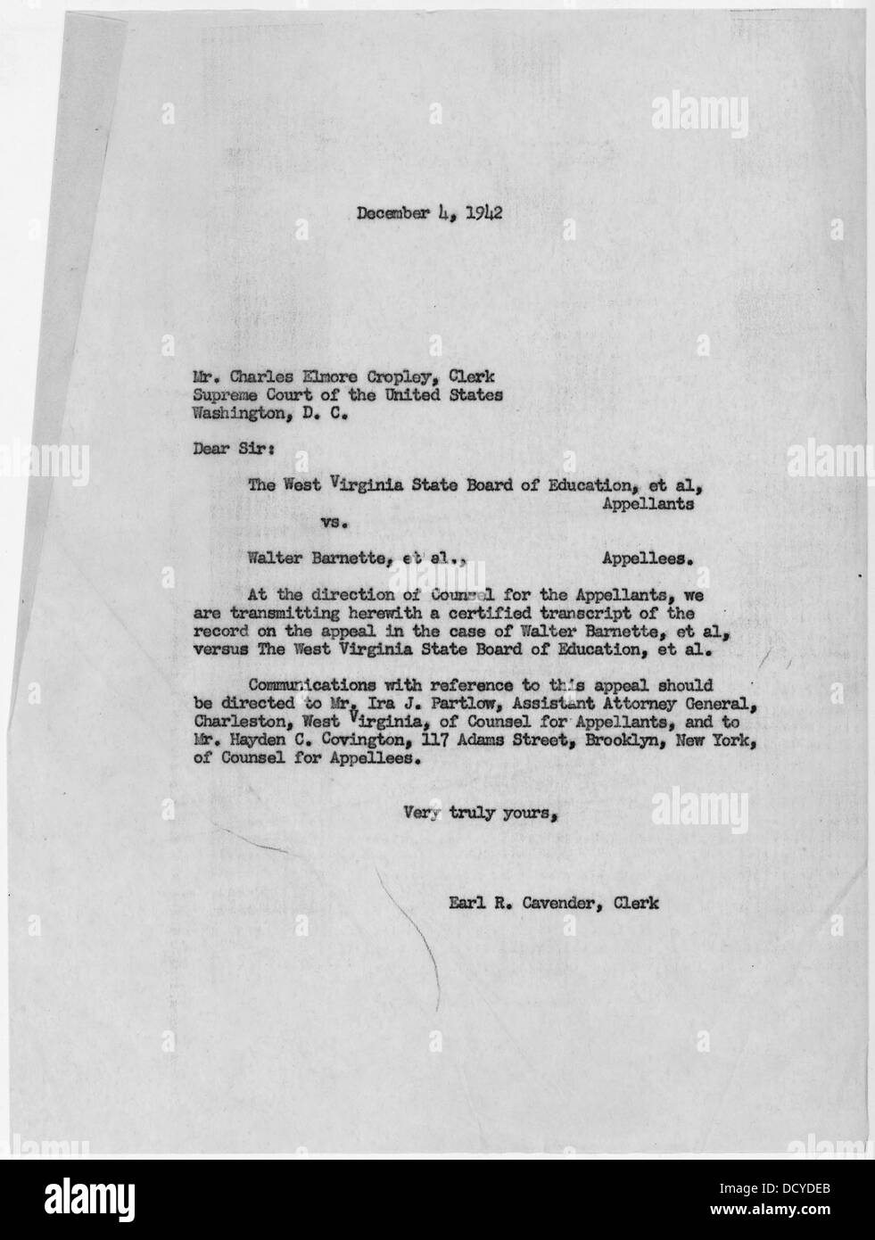 Una lettera del cancelliere della Corte suprema nel caso Barnette, che riguardava il diritto degli studenti di rifiutare il Pledge of Allegiance per motivi religiosi, affermando la tutela dei diritti del primo emendamento. Foto Stock