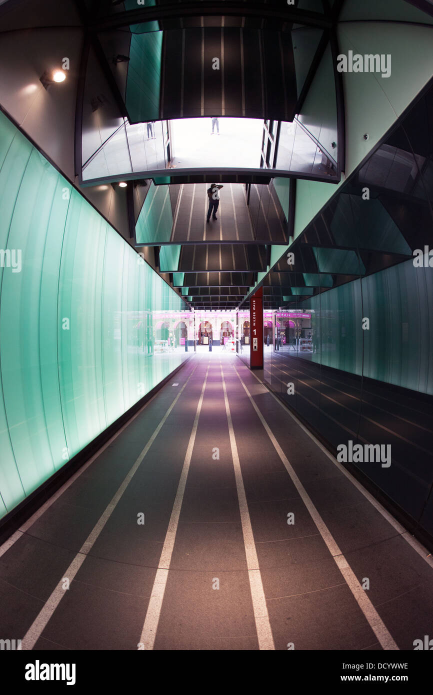 Shopping Mall London REGNO UNITO Foto Stock