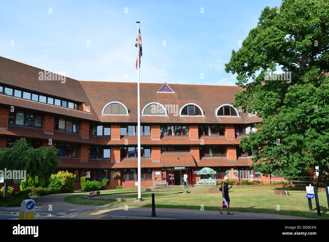 Surrey Heath Consiglio Comunale, Knoll Road, Camberley, Surrey, England, Regno Unito Foto Stock