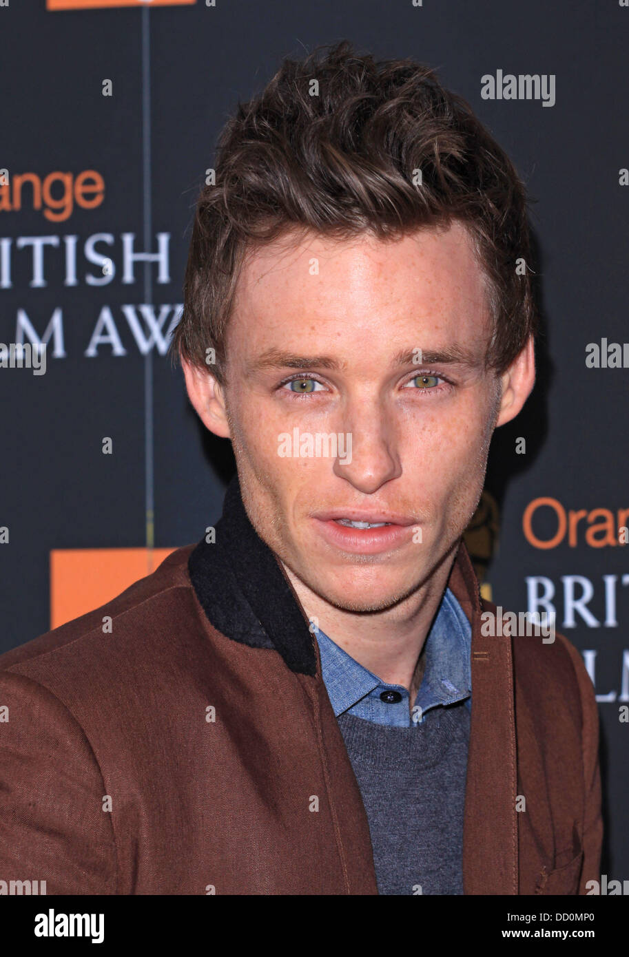 Eddie Redmayne Orange Mercoledì Rising Star Award nominee preferiti annuncio tenutosi a BAFTA HQ su Piccadilly Londra Inghilterra - 11.01.12 Foto Stock