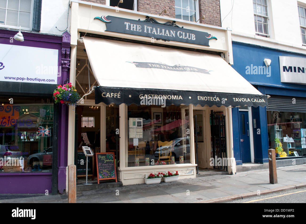 Il Club Italiano cafe, Trendy Bold Street, Liverpool, Regno Unito Foto Stock