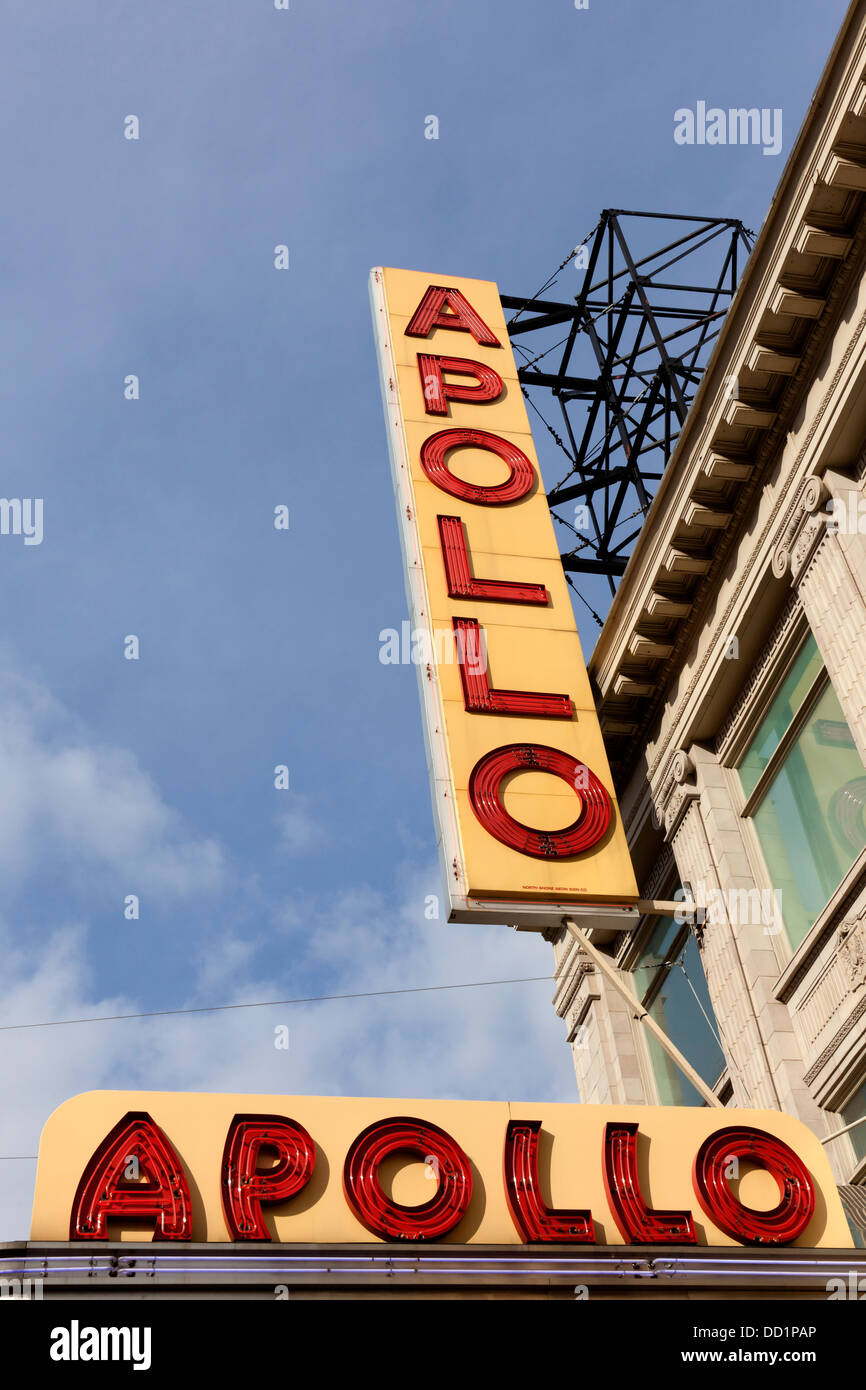 NEW YORK CITY - Segno al di fuori del Teatro Apollo su Gennaio 8, 2012 a New York City, Stati Uniti d'America. Foto Stock