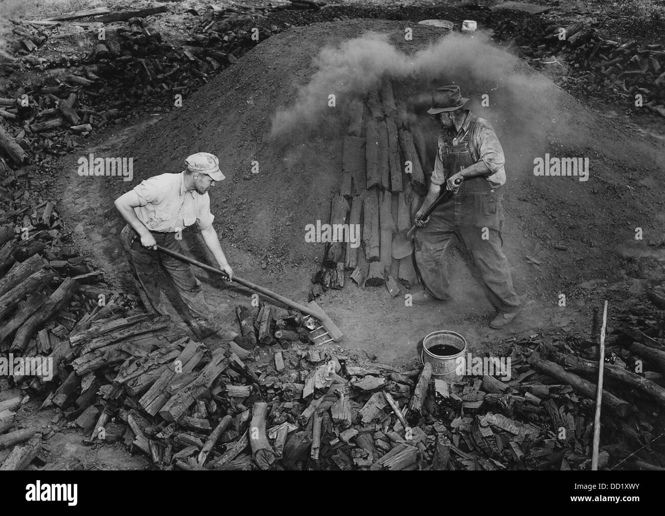 Disegno di una buca di carbone - - Foto stock - Alamy