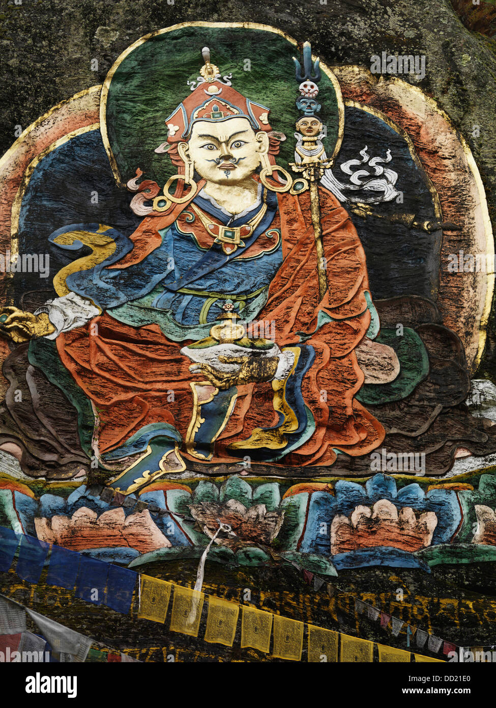 Opere d'arte buddista raffigurante Santo Patrono Guru Rinpoche; Bhutan Thimphu distretto Foto Stock