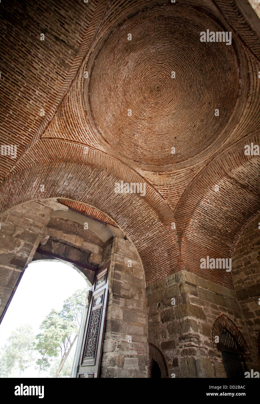 Interni bizantino soffitto ad arco della porta Imperiale del Palazzo Topkapi a Istanbul, Turchia. Foto Stock