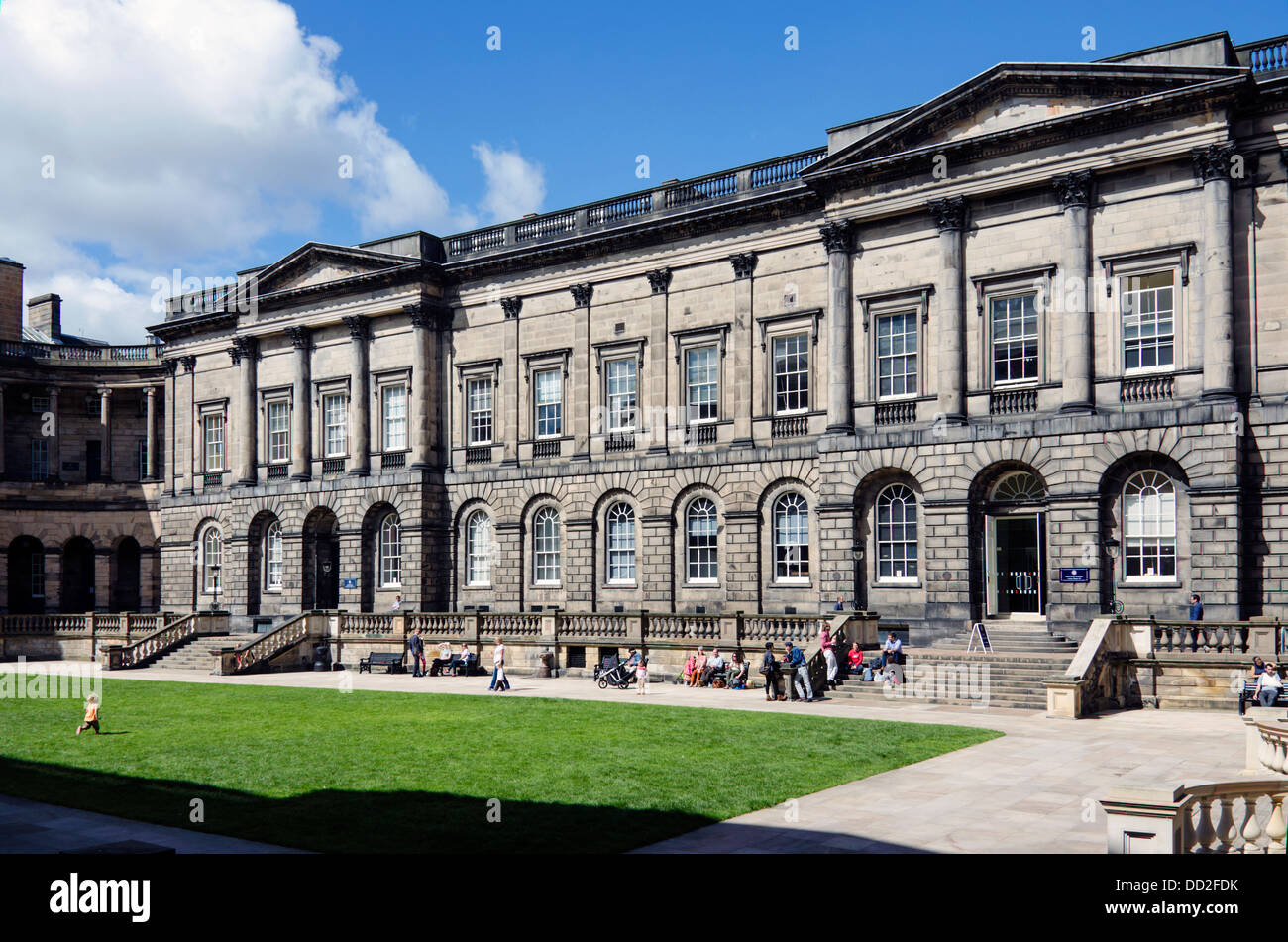 La quadrupla del vecchio collegio, parte dell'Università di Edimburgo. Progettato da Robert Adam e iniziata nel 1789 Foto Stock