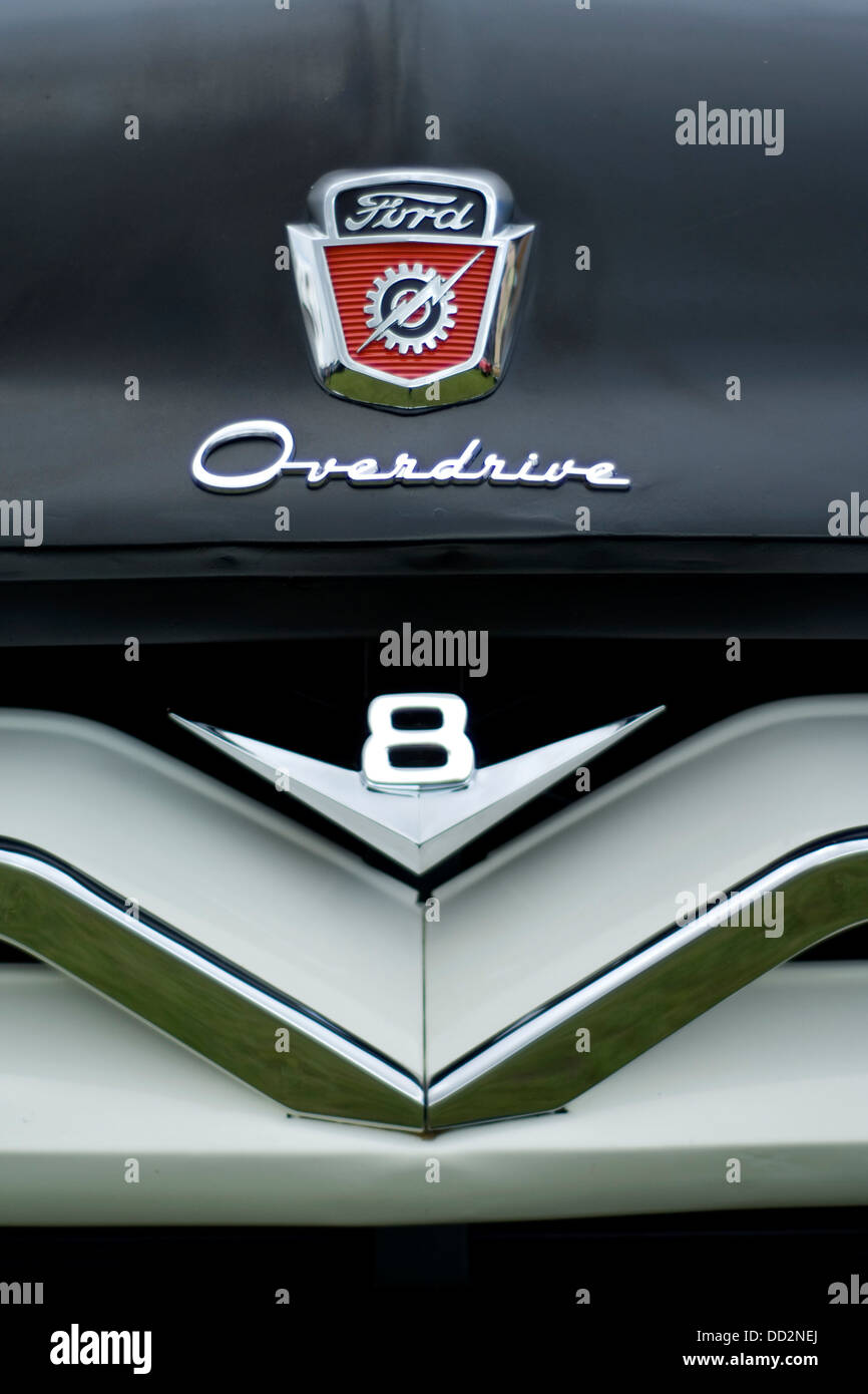 Pickup Ford cofano e griglia Foto Stock