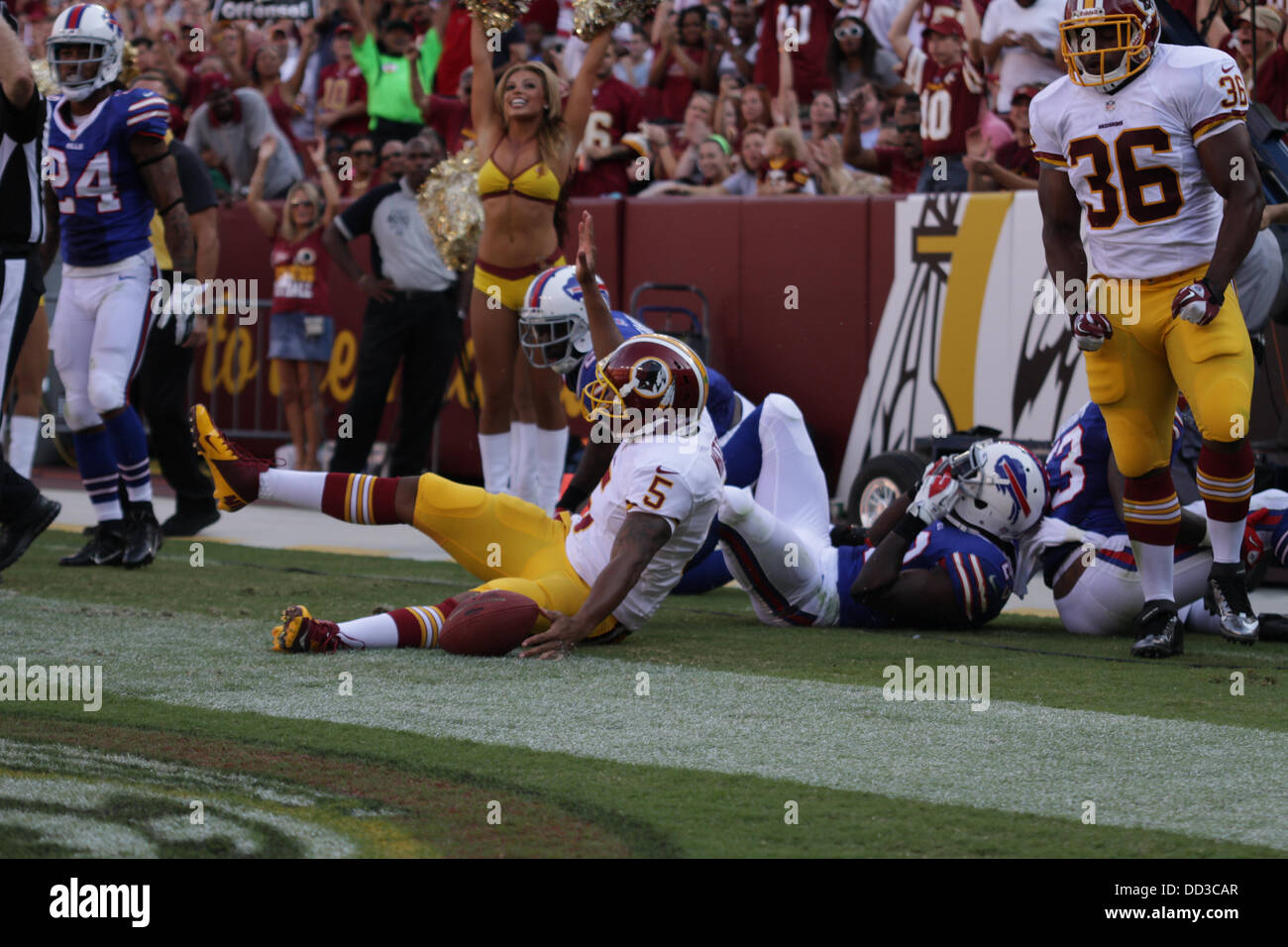 Sabato 24 Agosto, 20133, Washington Redskins ospita le fatture della Buffalo di FedEx Campo in Landover Maryland per il terzo gioco di preseason. Washington Redskins vincere 30-7. Credito: Khamp Sykhammountry/Alamy Live News Foto Stock