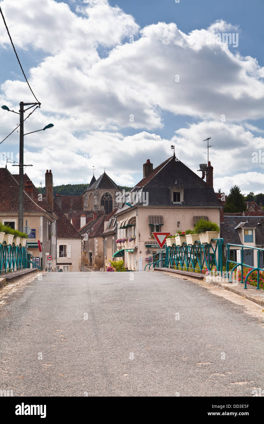 Il villaggio di Menetreol-sous-Sancerre nella Valle della Loira in Francia. Foto Stock