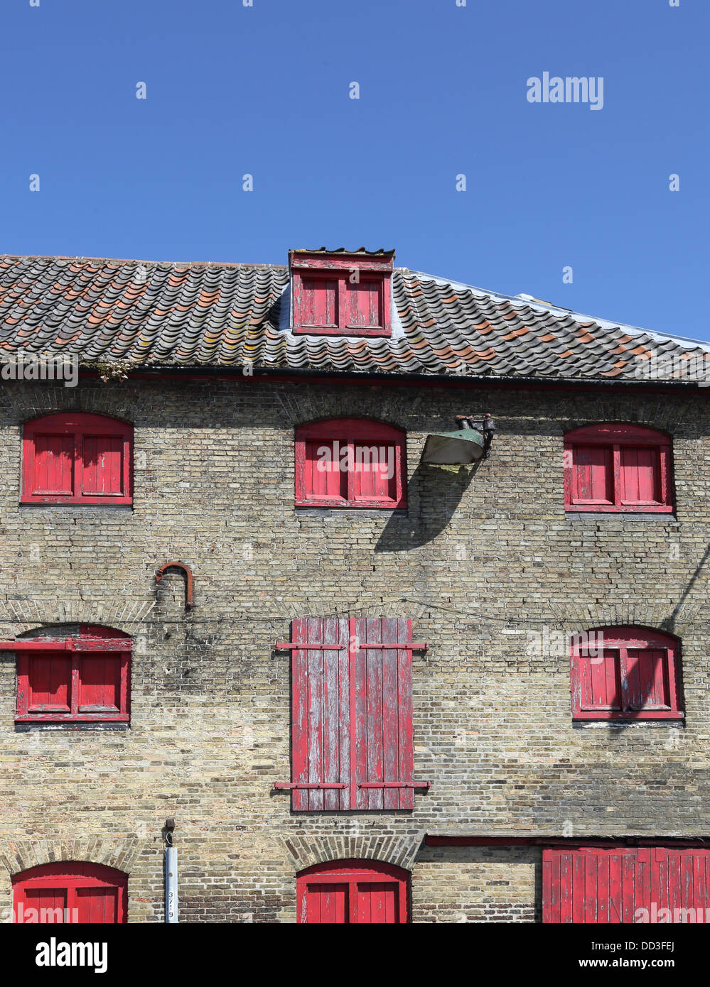 Persiane rosse in King's Lynn sulla costa di Norfolk Foto Stock