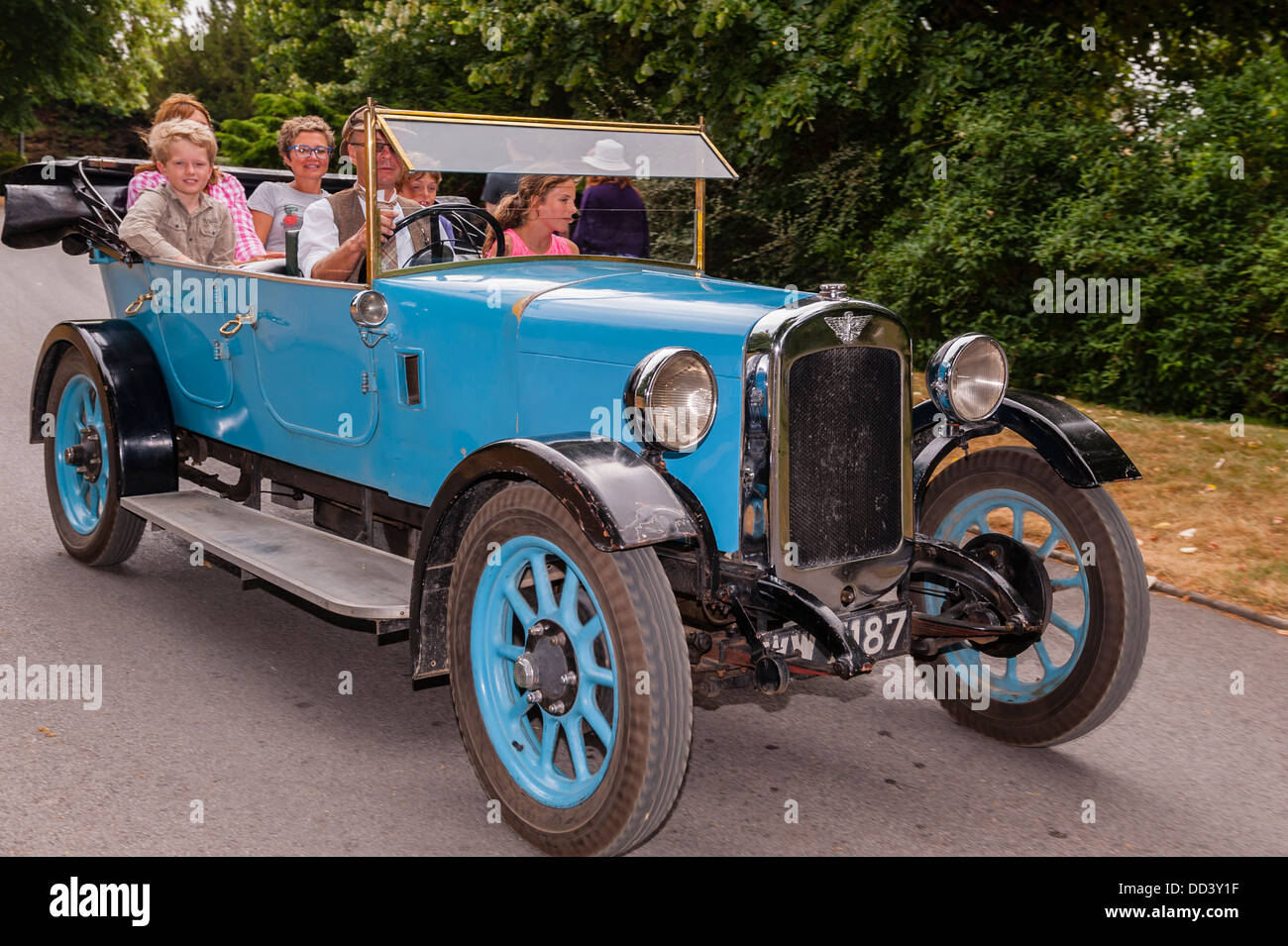 Una vecchia auto presso il National Motor Museum di Beaulieu a Beaulieu , Hampshire , Inghilterra , Inghilterra , Regno Unito Foto Stock
